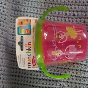 (2) Munchkin Ballerina Snack Catchers